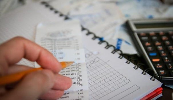 Obsah obrázku příroda, hora, útes, pobřeží Popis byl vytvořen automaticky